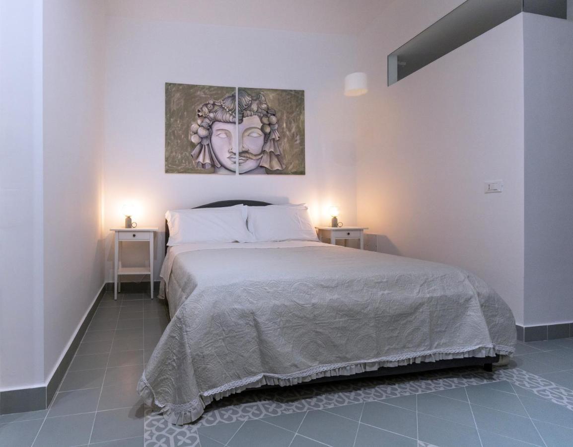Cortile Del Greco Apartments Palermo Eksteriør billede