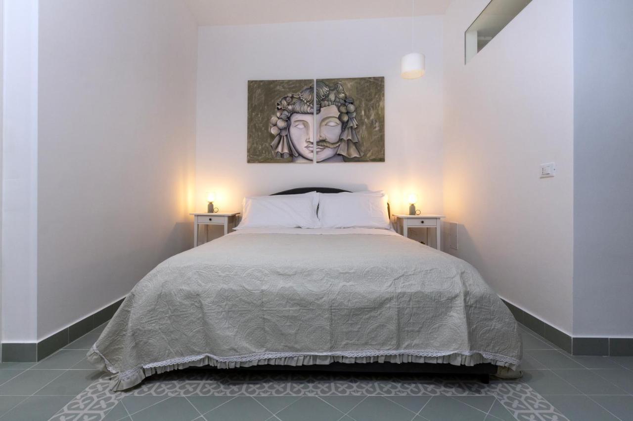 Cortile Del Greco Apartments Palermo Eksteriør billede